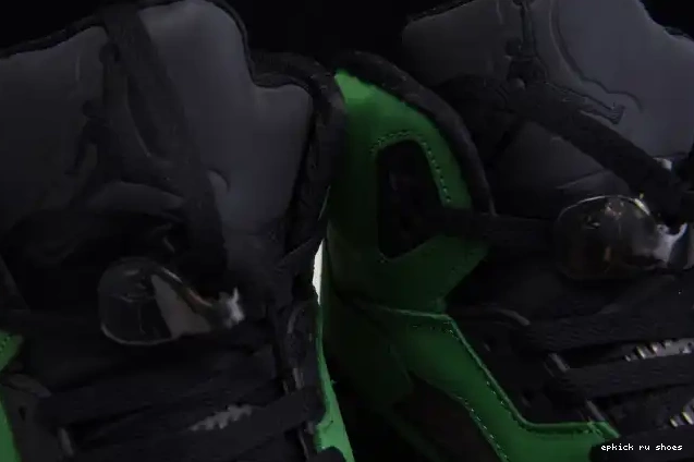 Rep 5 Jordan CK6631-307 Oregon Ducks SE Air 0408